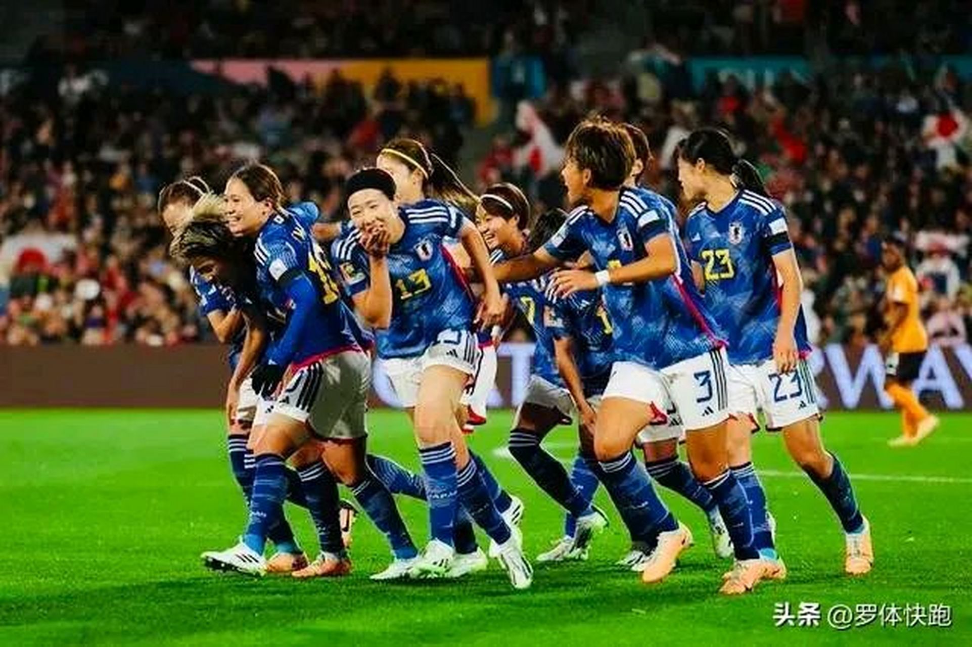 美洲女子足球锦标赛惊险上演